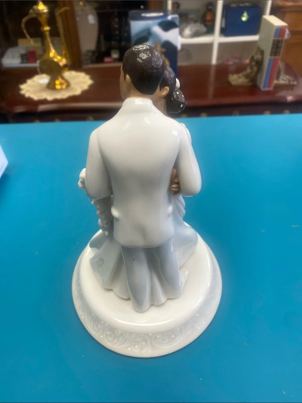 Porcelain opal innocence Wedding Cake Topper Bride and Groom Figurine. Lenox